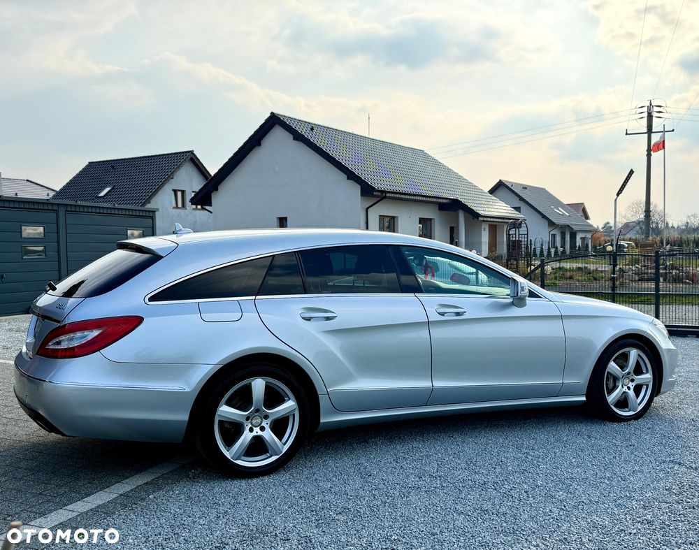 Mercedes-Benz CLS 350 d 4-Matic - 4