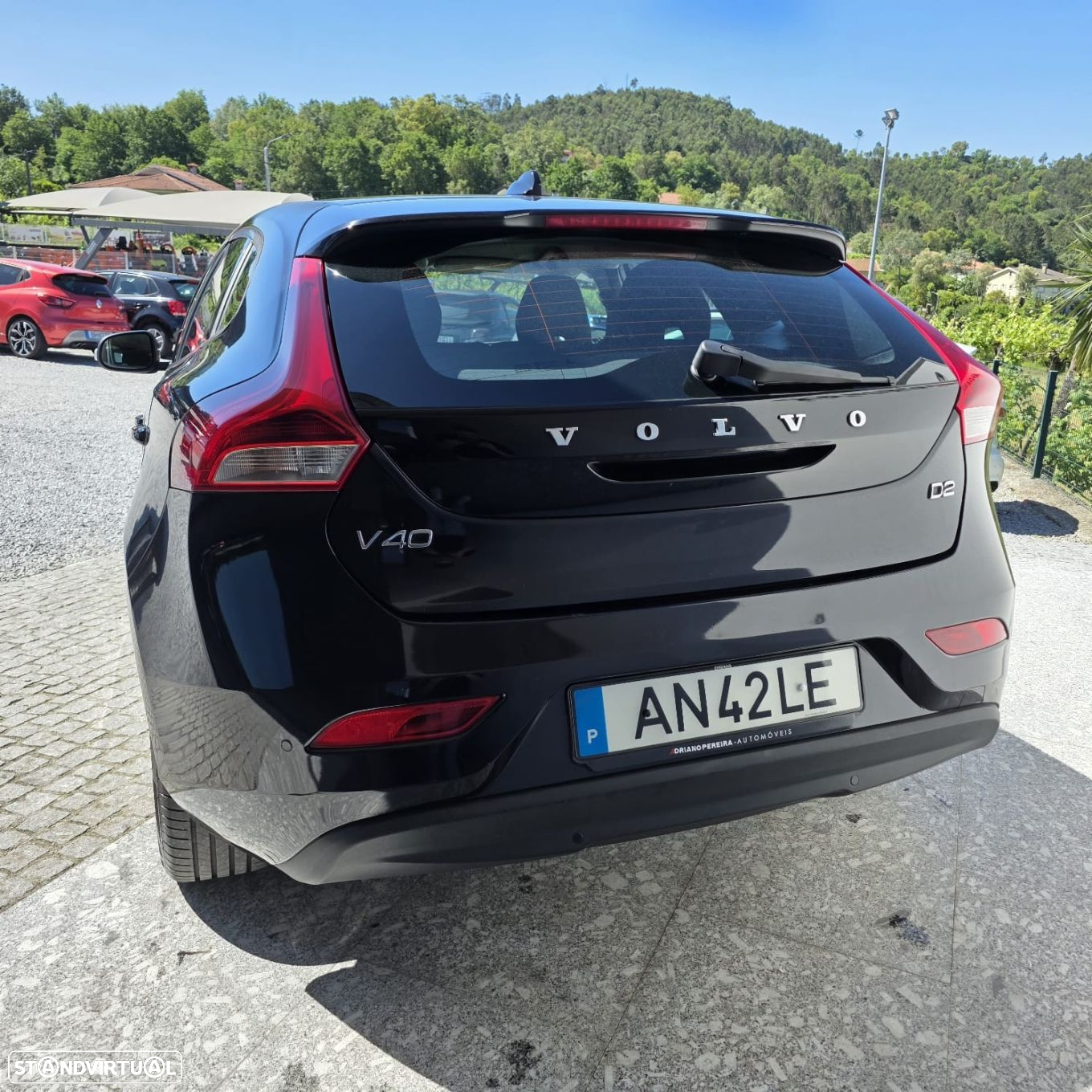 Volvo V40 1.6 D2 Eco Momentum - 16