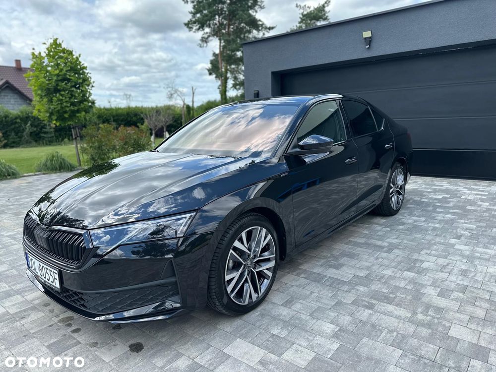 Skoda Octavia 2.0 TDI Sportline DSG - 3