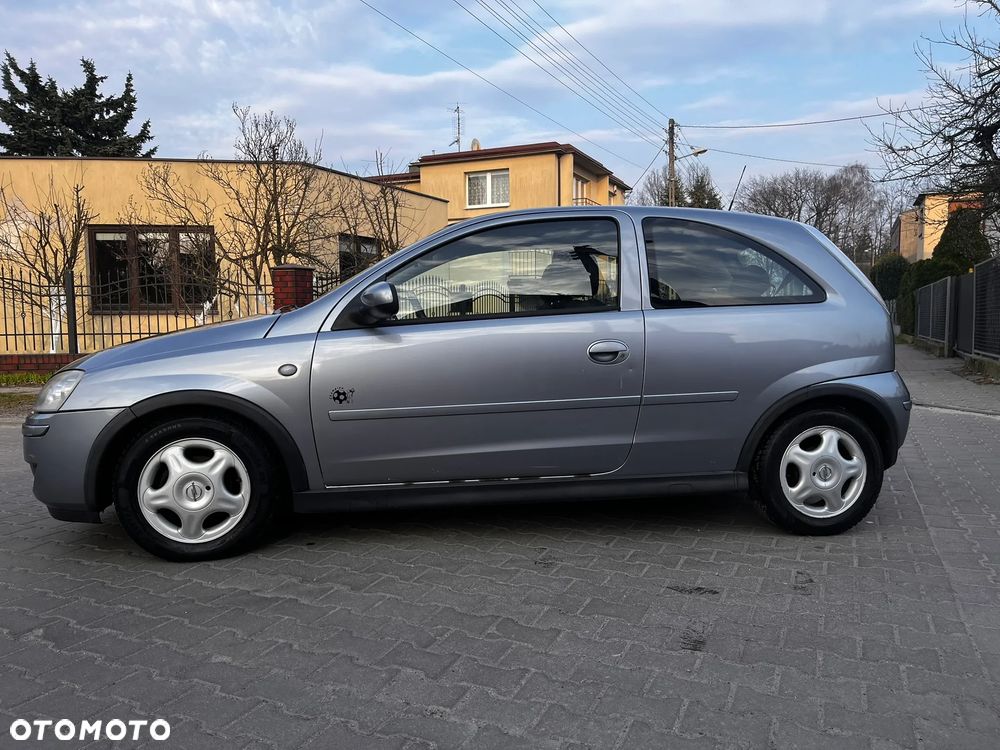 Opel Corsa 1.0 12V Enjoy - 4