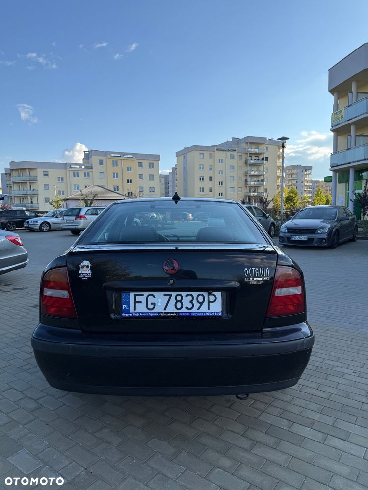Skoda Octavia - 4