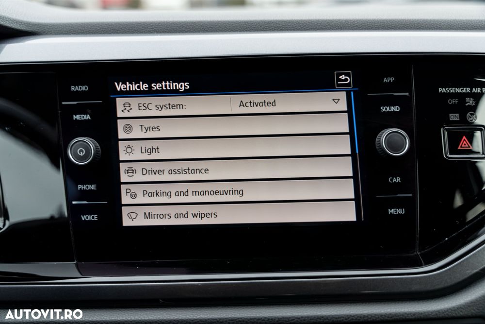 Volkswagen Polo 1.6 TDI SCR DSG Comfortline - 22