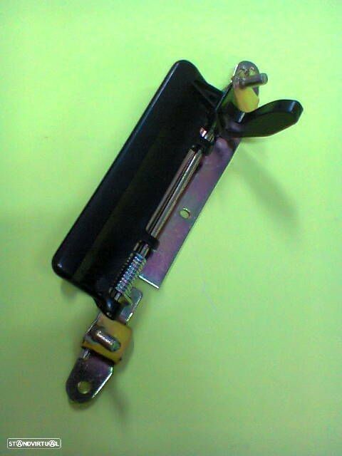 puxador tampa da mala toyota hiace 1989-2004 (novo) - 1
