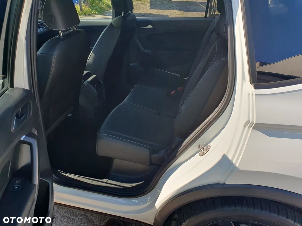 Volkswagen Tiguan 2,0 TSI OPF 4Motion DSG R-Line - 13