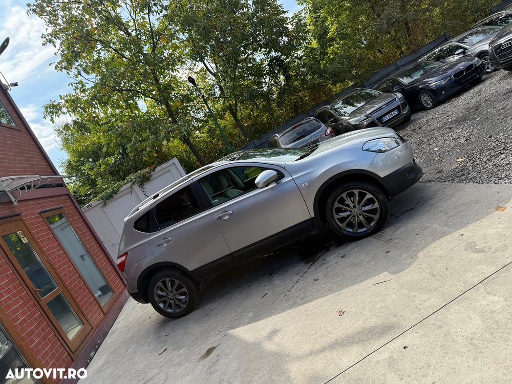 Nissan Qashqai 1.6 dCi DPF 4x4 tekna - 4