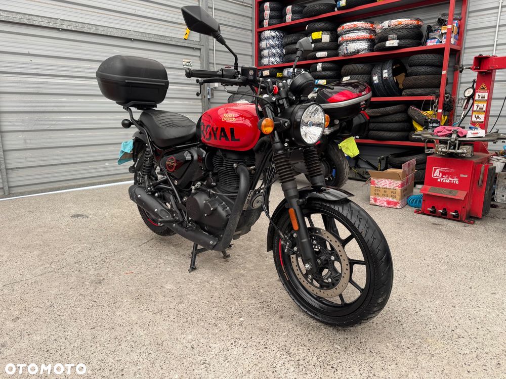 Royal Enfield HNTR - 1