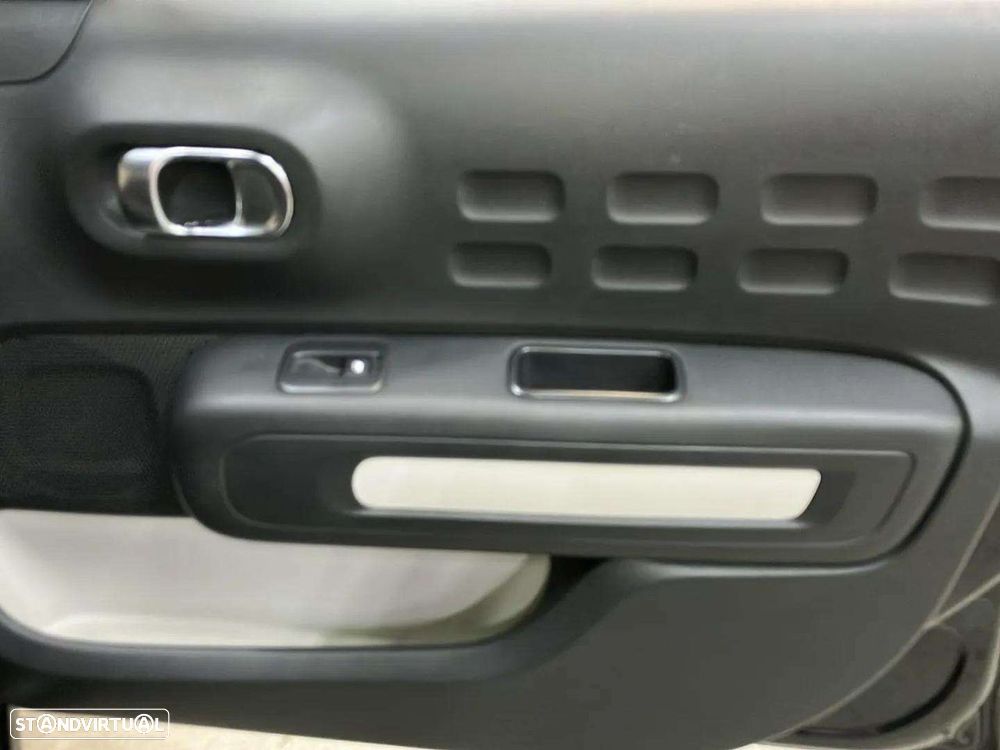 Citroën C3 1.2 PureTech Plus - 19