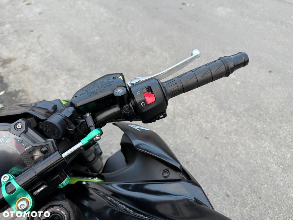 Kawasaki Z 900 - 13