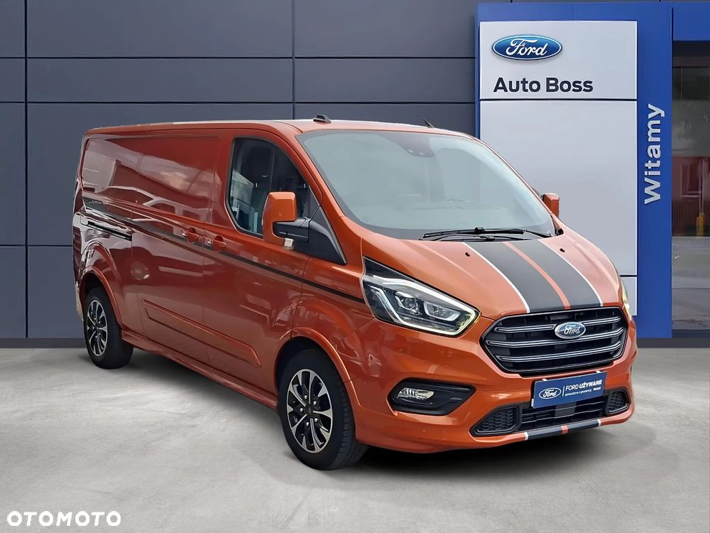 Ford Custom - 2
