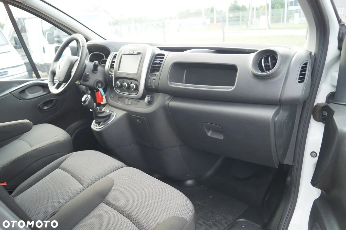 Renault Trafic - 22