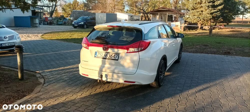 Honda Civic 1.6 i-DTEC Style Edition - 6