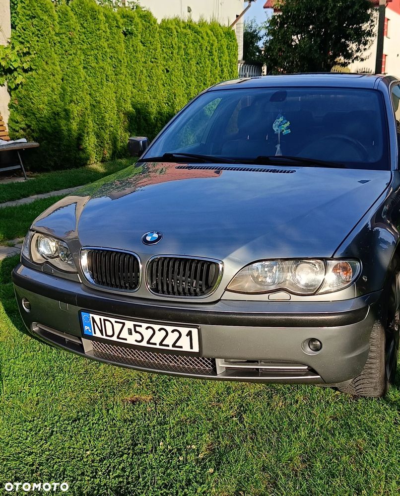 BMW Seria 3 330ix - 2