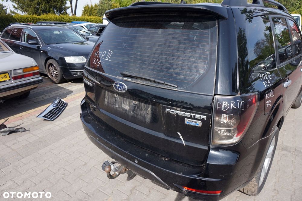 KLAPA BAGAŻNIKA TYLNA FORESTER III SH 32J  CZARNY SUBARU 2008-2013 - 3