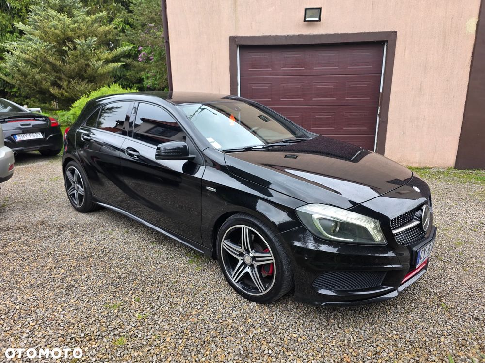 Mercedes-Benz Klasa A 250 7G-DCT AMG Line - 2