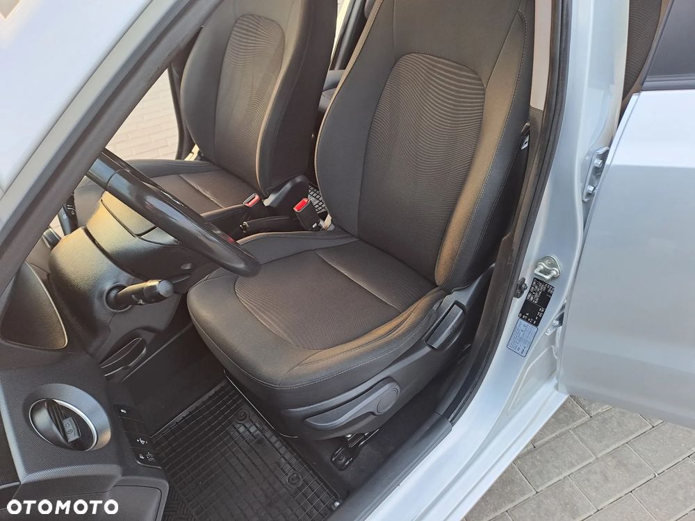 Hyundai i10 1.0 Comfort - 11