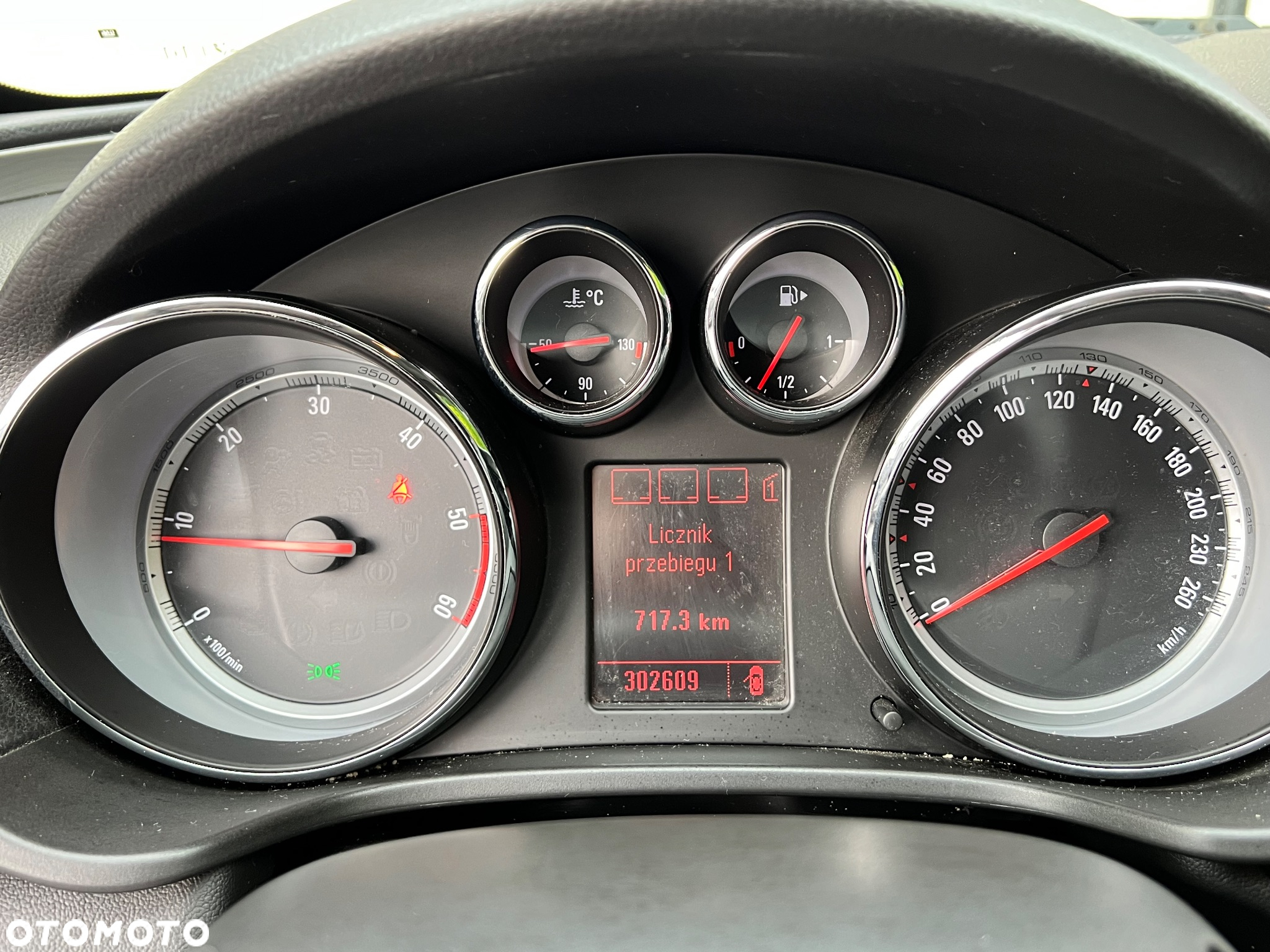 Opel Insignia 2.0 CDTI Cosmo - 8
