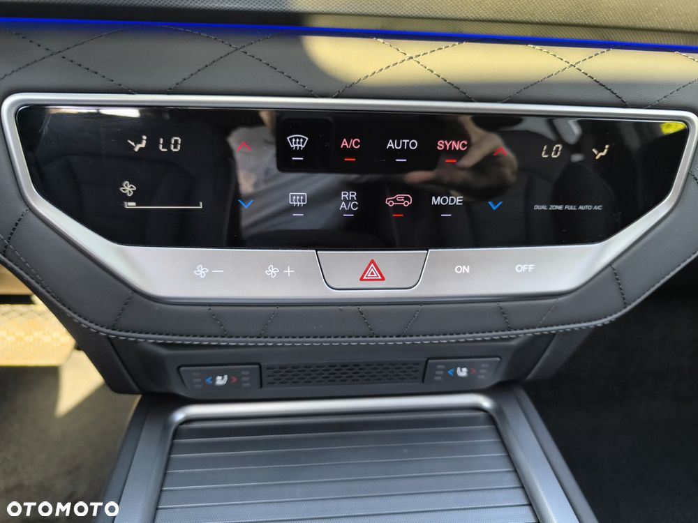 SsangYong/KGM Rexton - 35