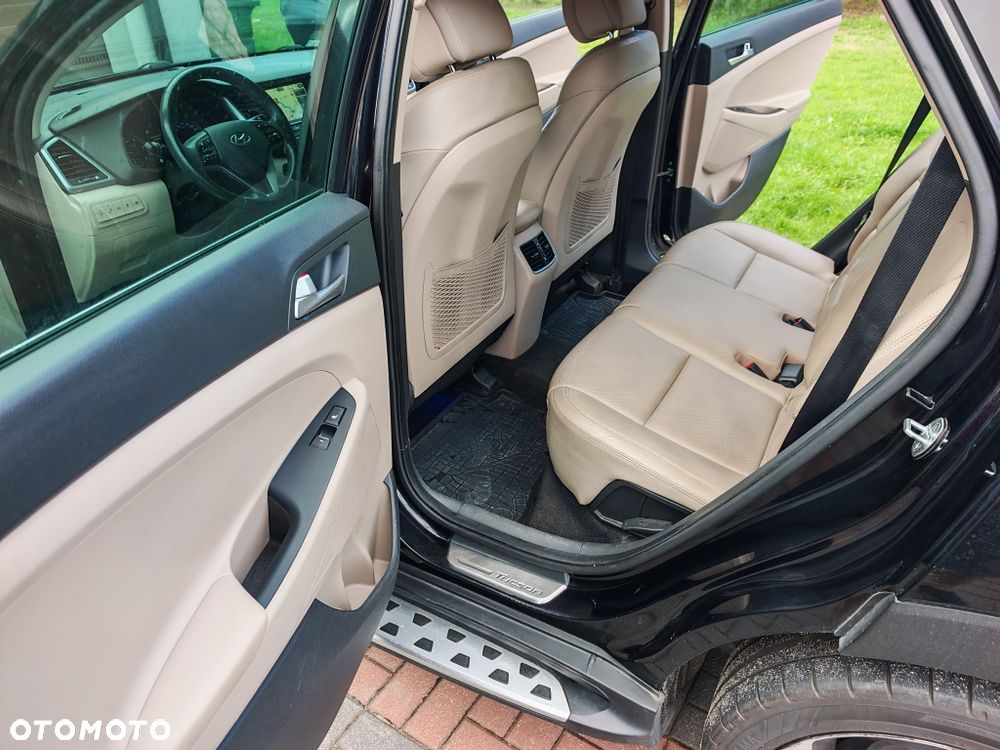 Hyundai Tucson 1.7 CRDI BlueDrive Premium 2WD DCT - 27