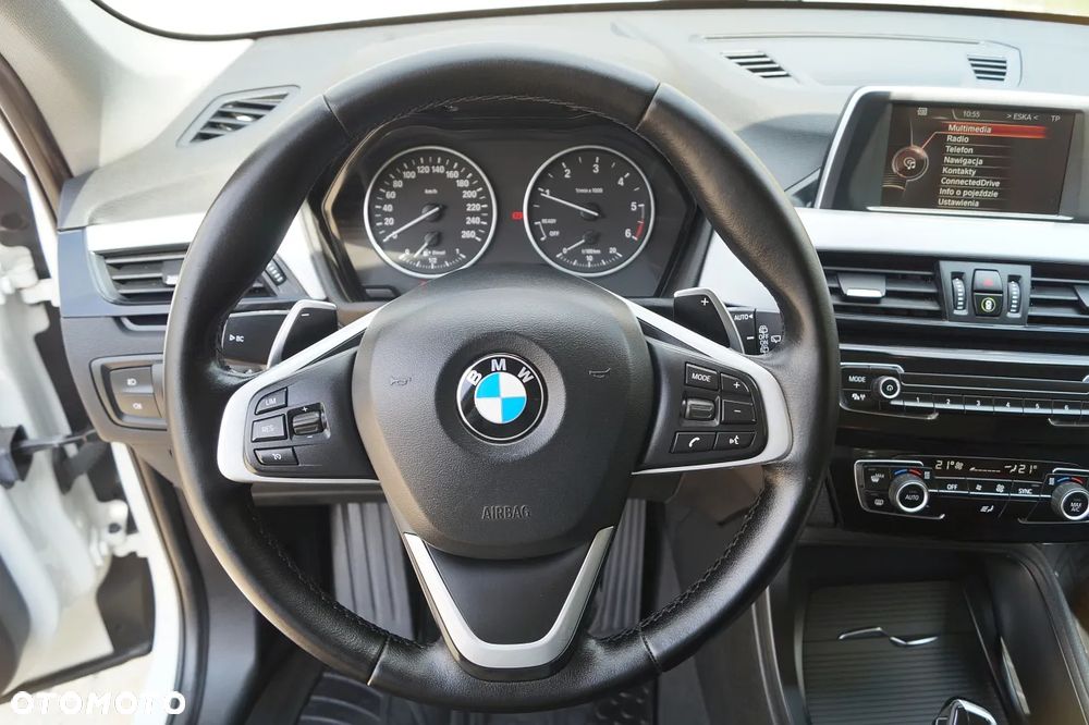 BMW X1 xDrive20d Sport Line - 22