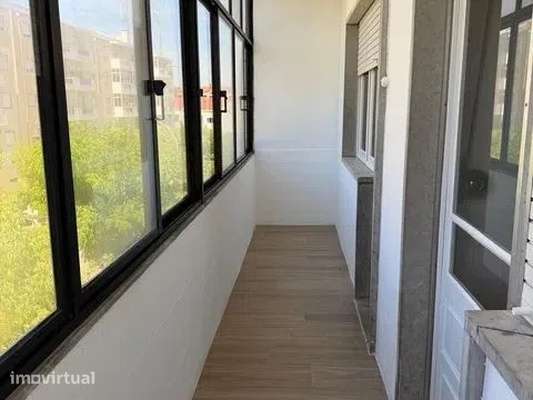 T3 no Montijo com varanda, elevador e 2 WC - Grande imagem: 5/16
