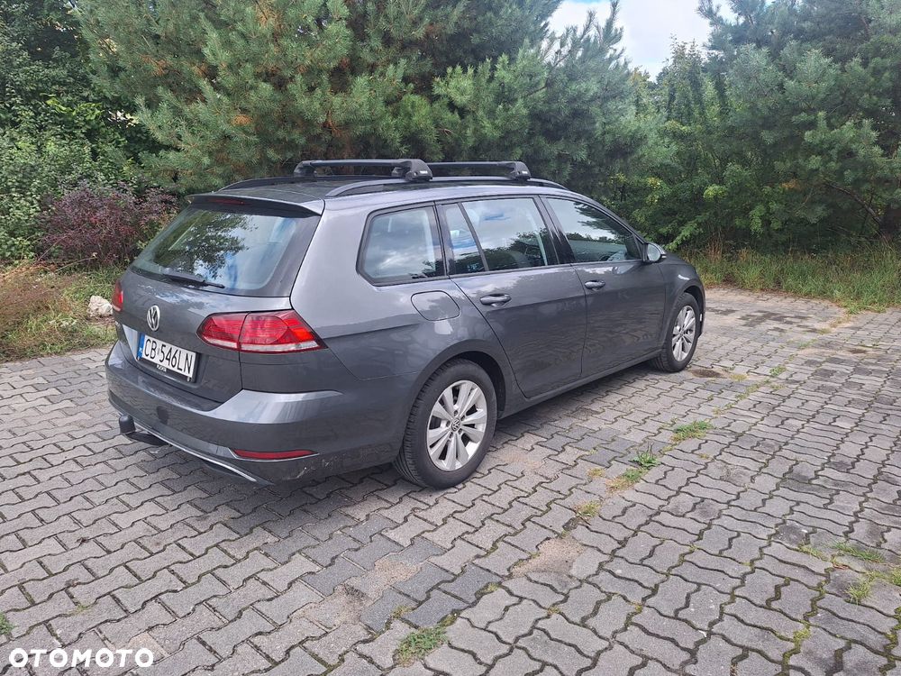 Volkswagen Golf 1.5 TSI BMT Evo Comfortline - 4