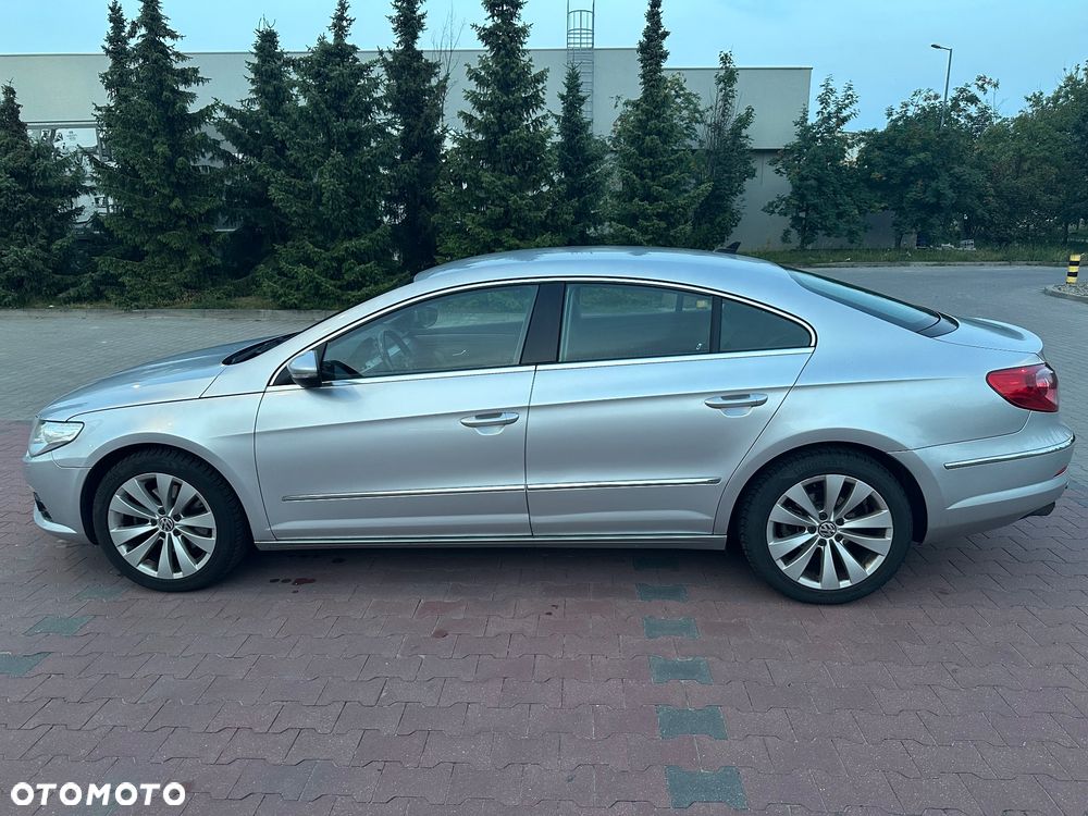 Volkswagen Passat CC - 17