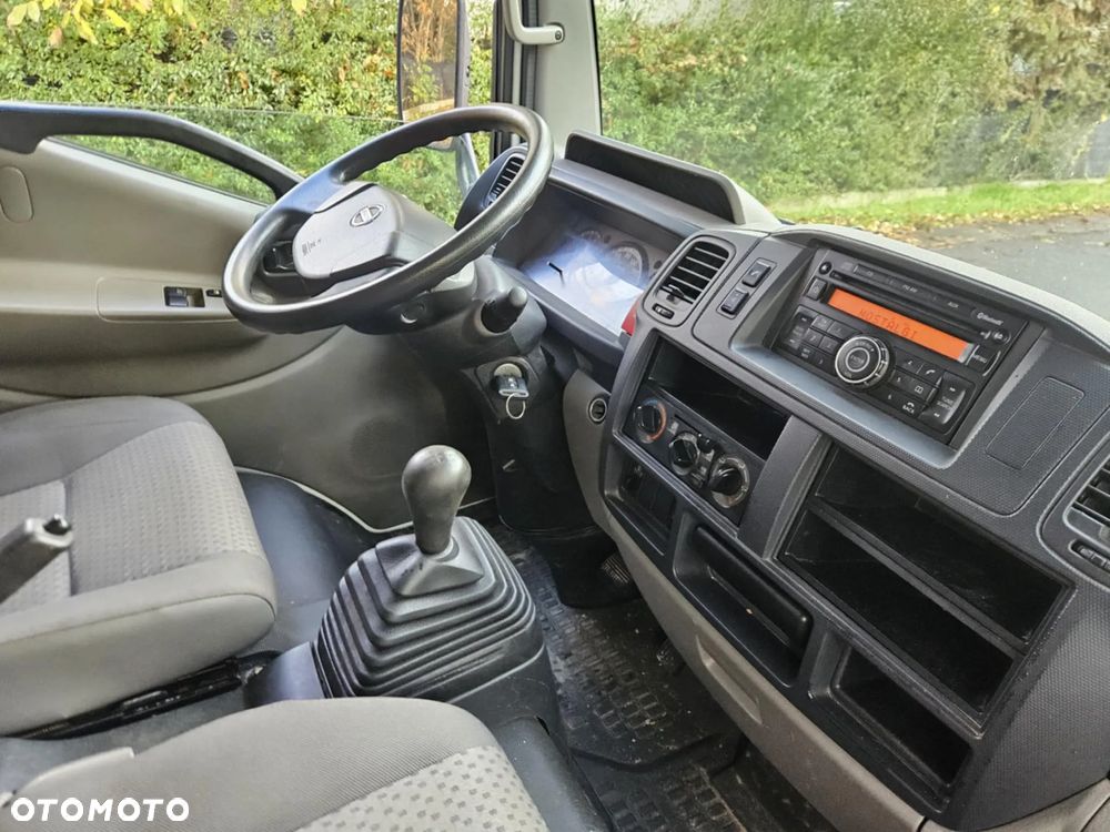 Nissan CABSTAR 2.5 DCI  KONTENER WINDA - 11