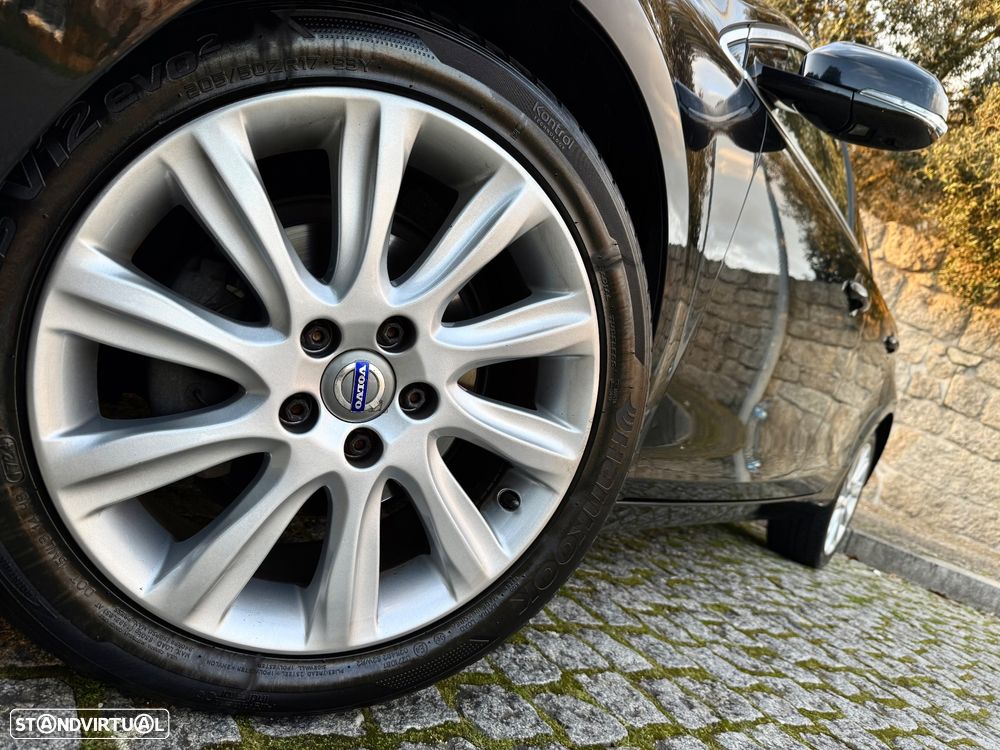 Volvo V40 1.6 D2 Momentum - 14