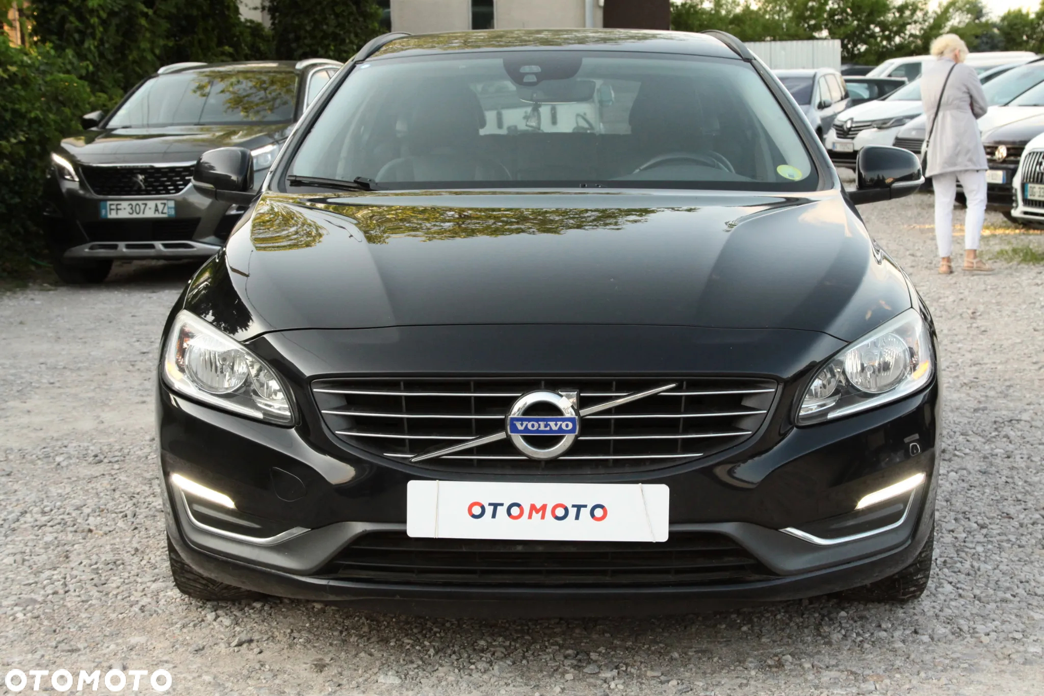 Volvo V60 D3 Summum - 4