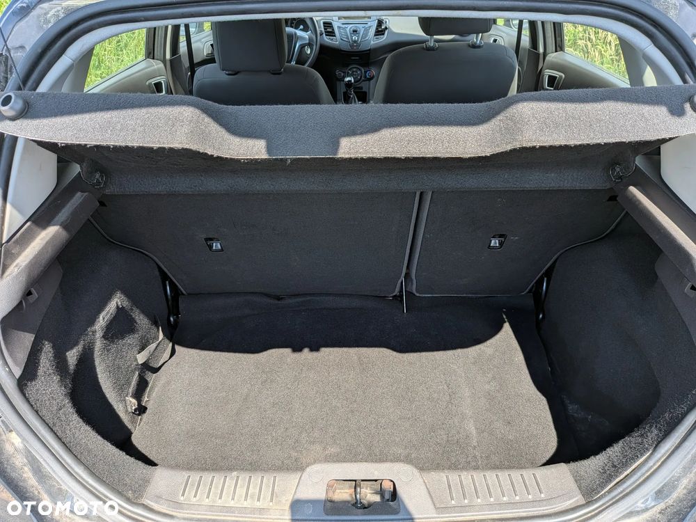 Ford Fiesta 1.25 Silver X plus EU5 - 20