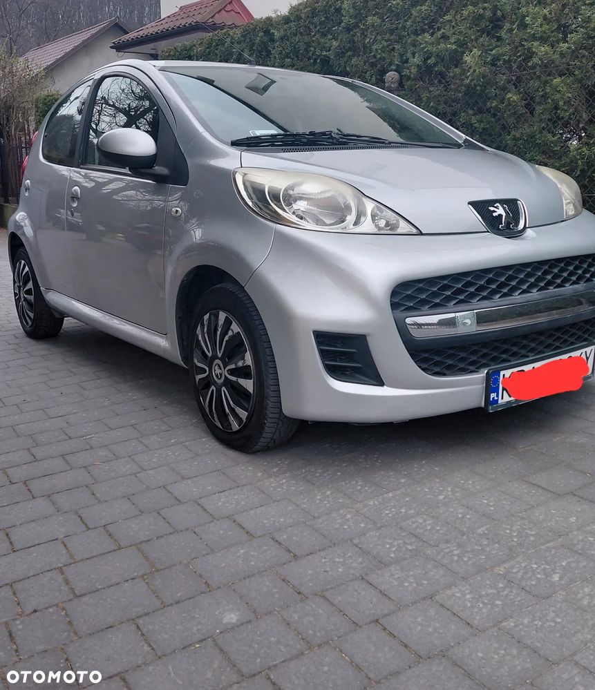 Peugeot 107 1.0 Happy Euro5 - 13