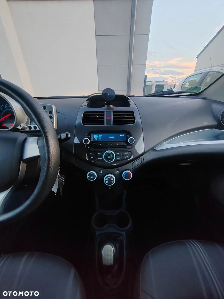 Chevrolet Spark 1.0 EcoLogic LS - 12
