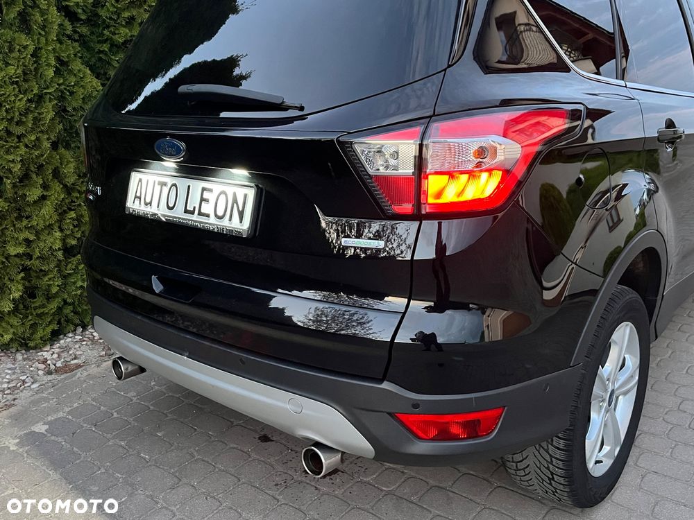 Ford Kuga - 12