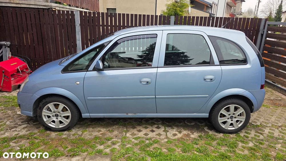 Opel Meriva 1.7 CDTI Cosmo - 1