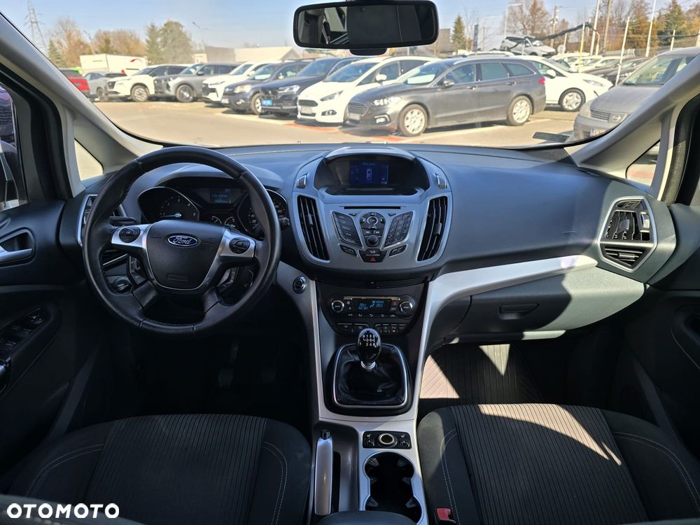 Ford Grand C-MAX 2.0 TDCi Titanium - 11