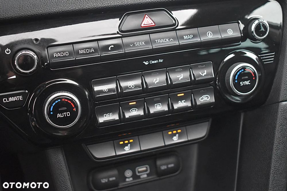 Kia Sportage 1.7 CRDI Business Line L 2WD - 24