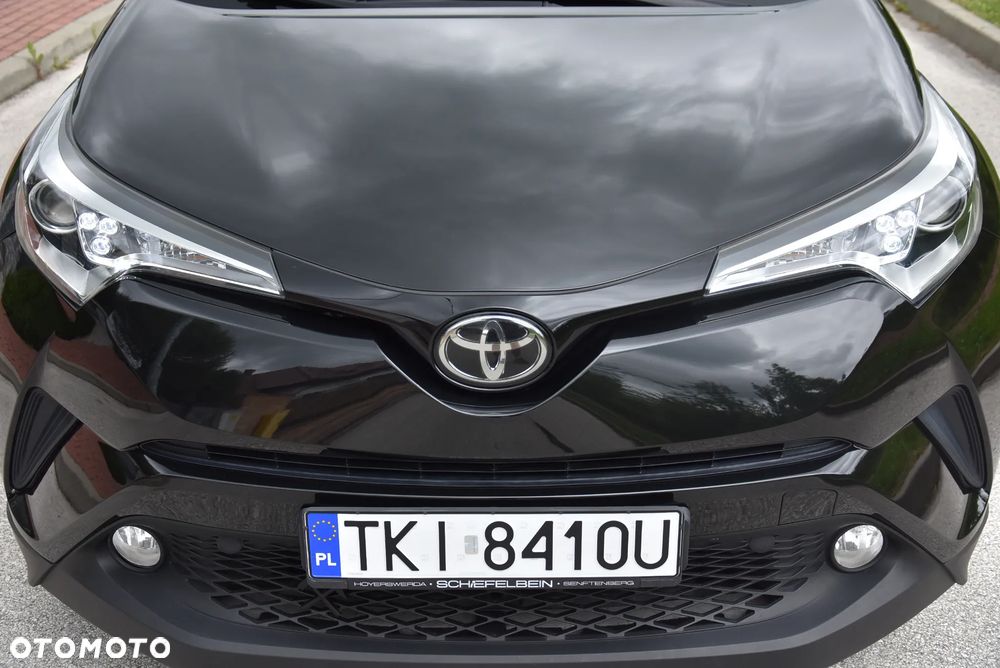 Toyota C-HR 1.2 Turbo Team Deutschland - 14
