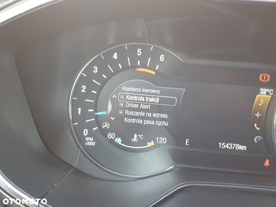 Ford Mondeo - 24