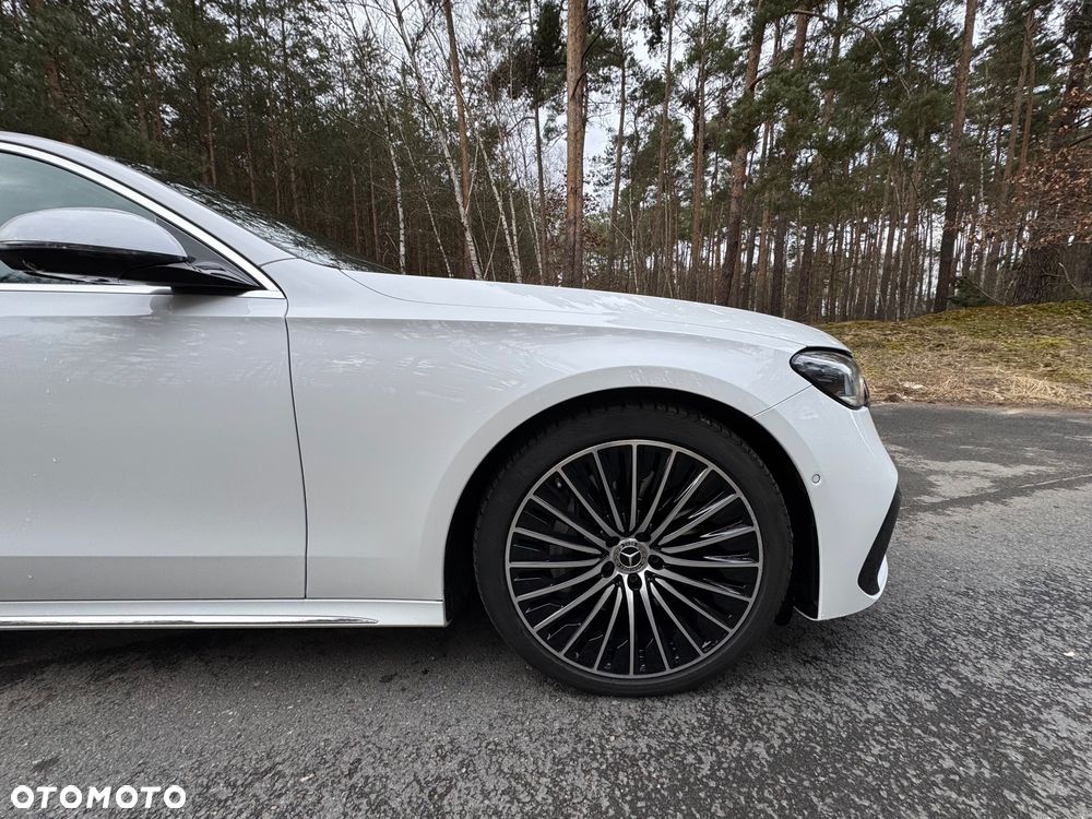 Mercedes-Benz Klasa E - 4