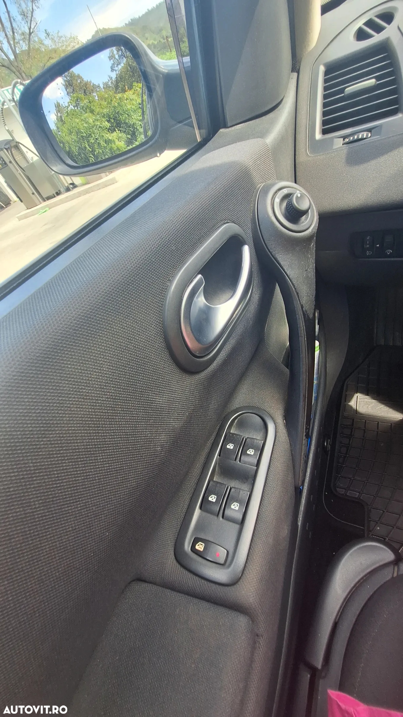 Renault Megane - 5