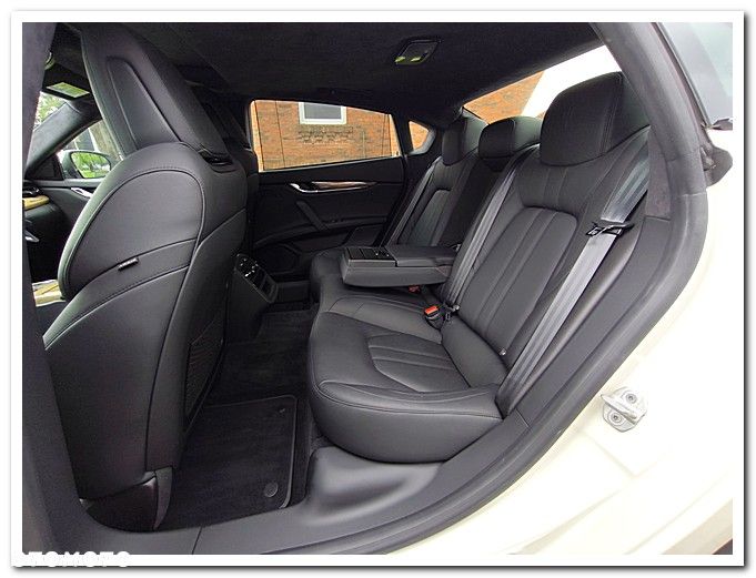 Maserati Quattroporte S - 27