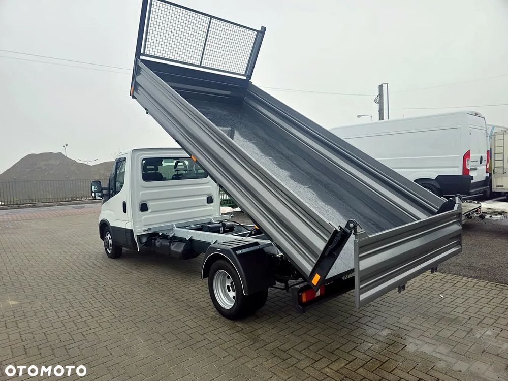 Iveco 35C16 - 7
