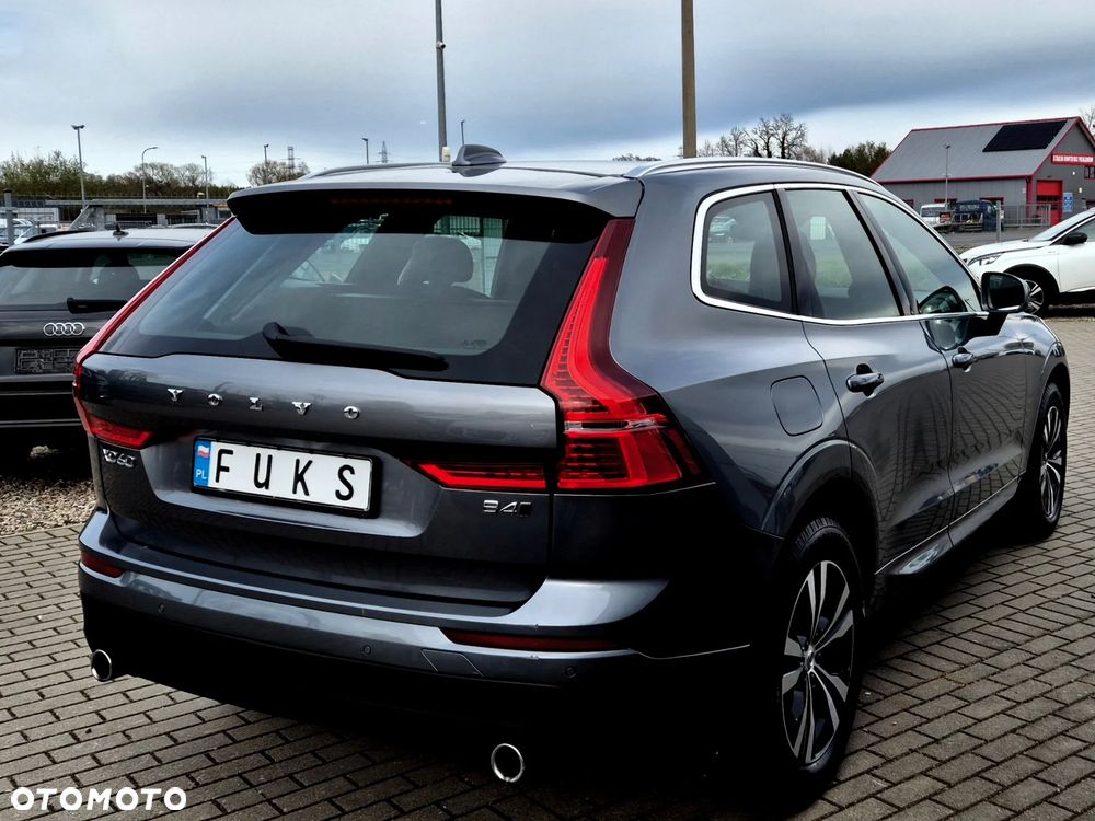 Volvo XC 60 B4 D AWD Geartronic Momentum Pro - 15