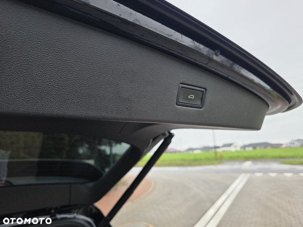 Volkswagen Tiguan Allspace 2.0 TDI 4Mot R-Line DSG 7os - 23