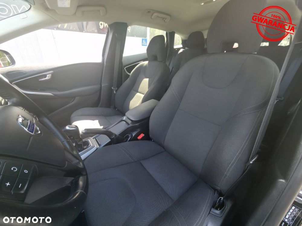 Volvo V40 D2 Drive-E R-Design Kinetic - 16