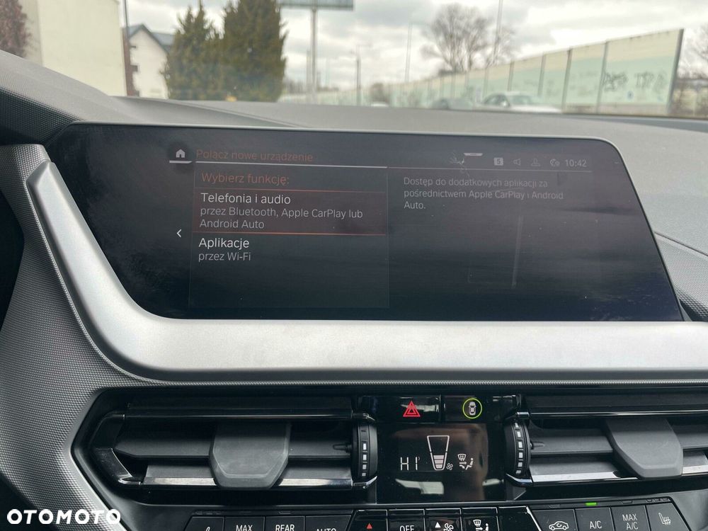 BMW Seria 1 - 25