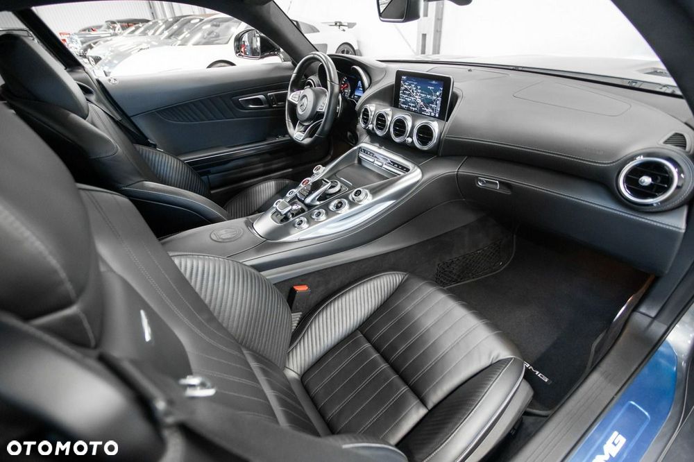 Mercedes-Benz AMG GT S Speedshift 7G-DCT - 24