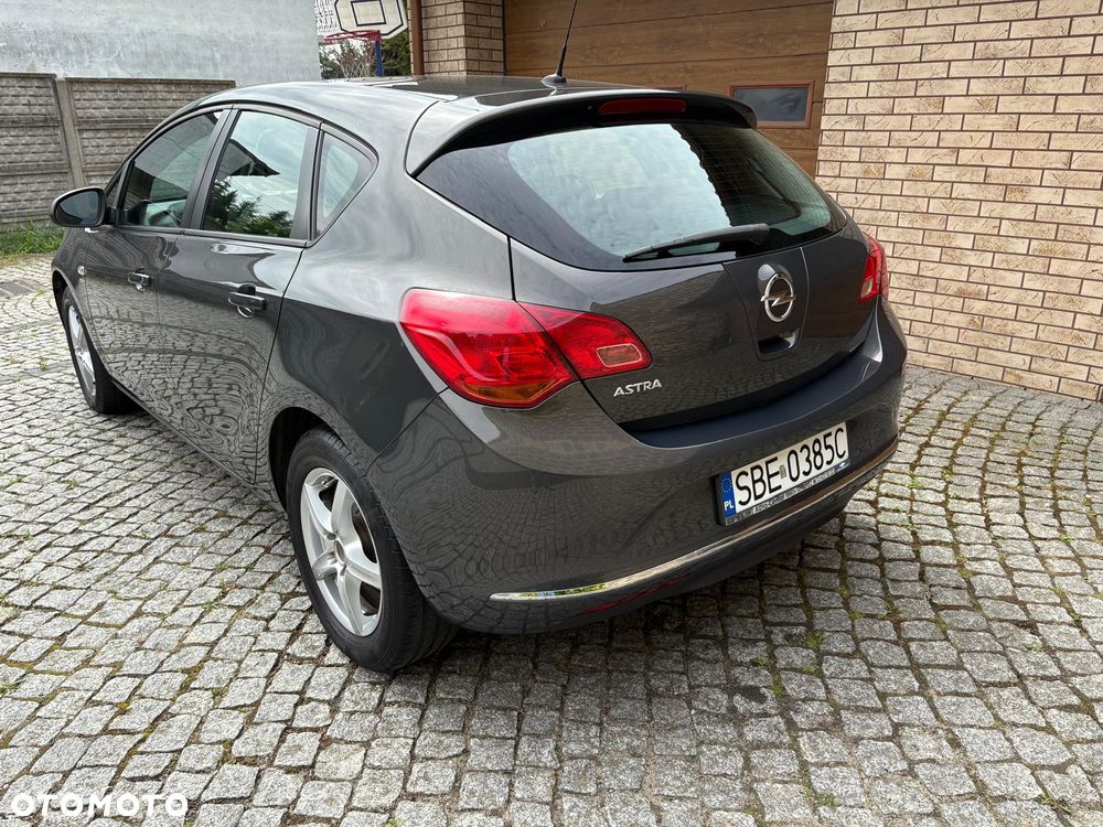 Opel Astra 1.6 Active - 6