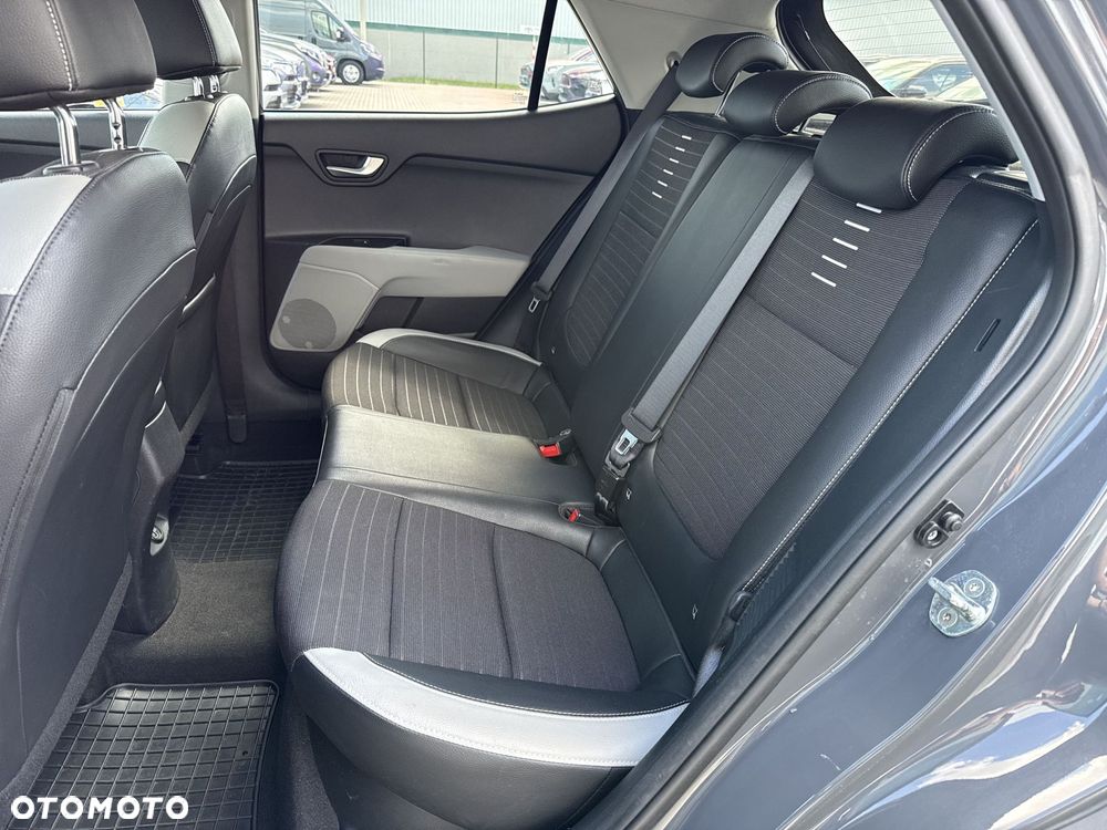 Kia Stonic 1.0 T-GDI MHEV L - 12