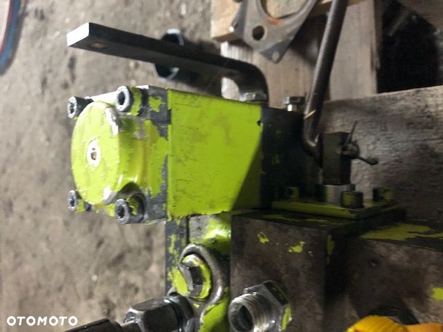 Claas Dominator - Elektrozawór Kombajnu Cewka [071329] - 3